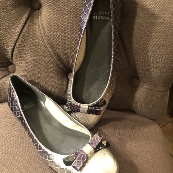 Stuart Weitzman silver/grey metallic python flat - Picture 3 of 6